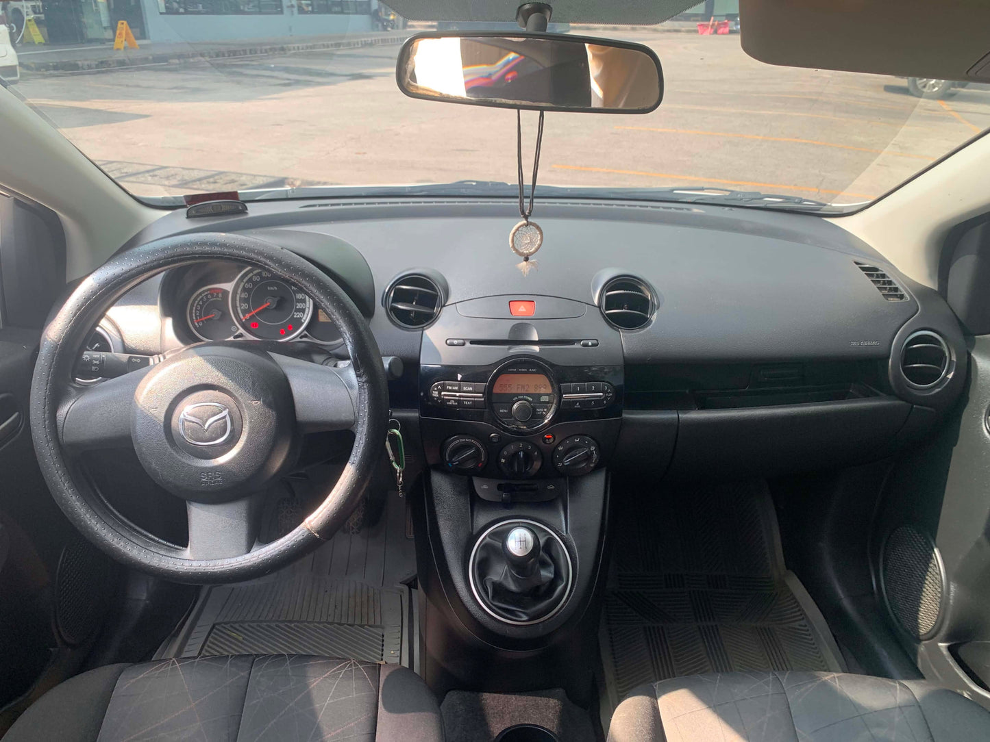 2014 MAZDA 2 1.3L SDN MANUAL TRANSMISSION (70TKMS ONLY!) Gold Aces Car Display Center
