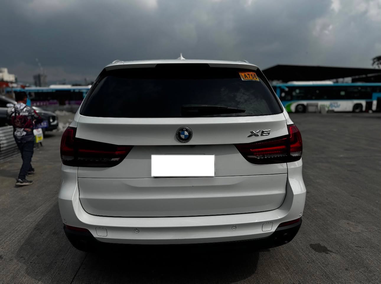 2018 BMW X5 XDRIVE 3.0D AUTOMATIC TRANSMISSION Gold Aces Car Display Center