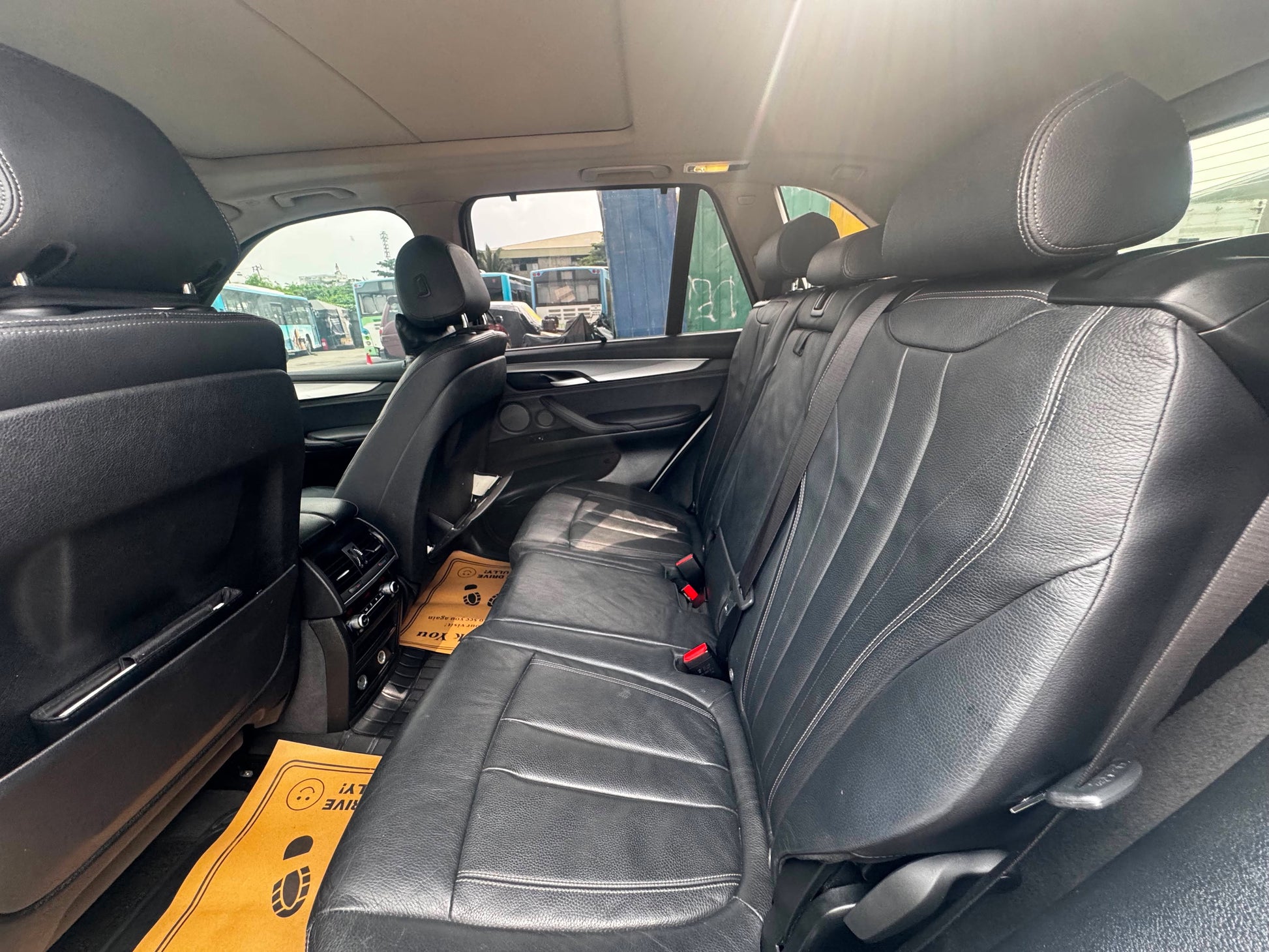 2018 BMW X5 XDRIVE 3.0D AUTOMATIC TRANSMISSION Gold Aces Car Display Center