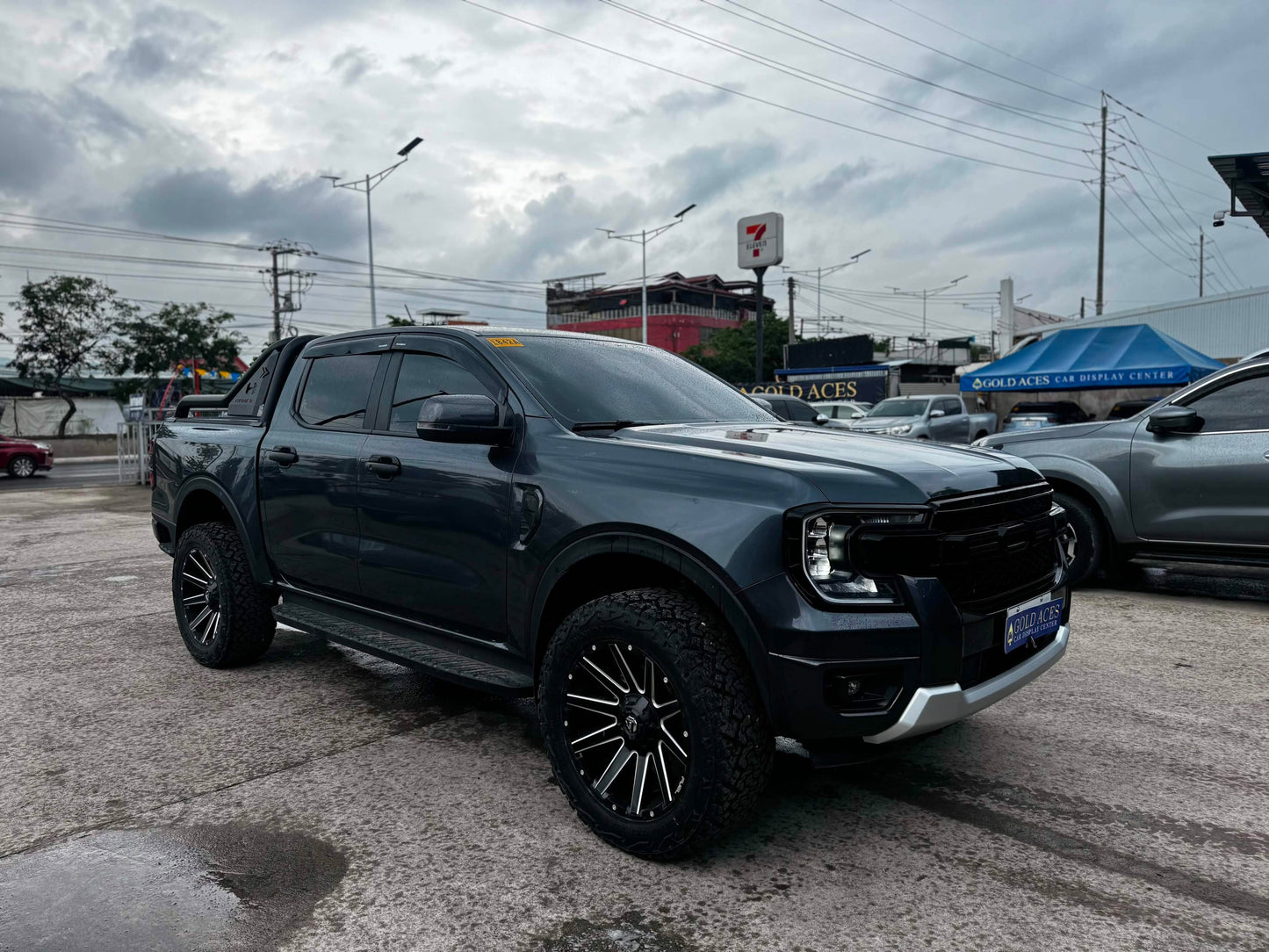 2025 FORD RANGER SPORT 2.0L TURBO DSL 4X2 AUTOMATIC TRANSMISSION (4TKMS ONLY!) Gold Aces Car Display Center