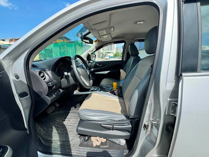 2019 NISSAN NAVARA 2.5L 4X2 EL AUTOMATIC TRANSMISSION Gold Aces Car Display Center