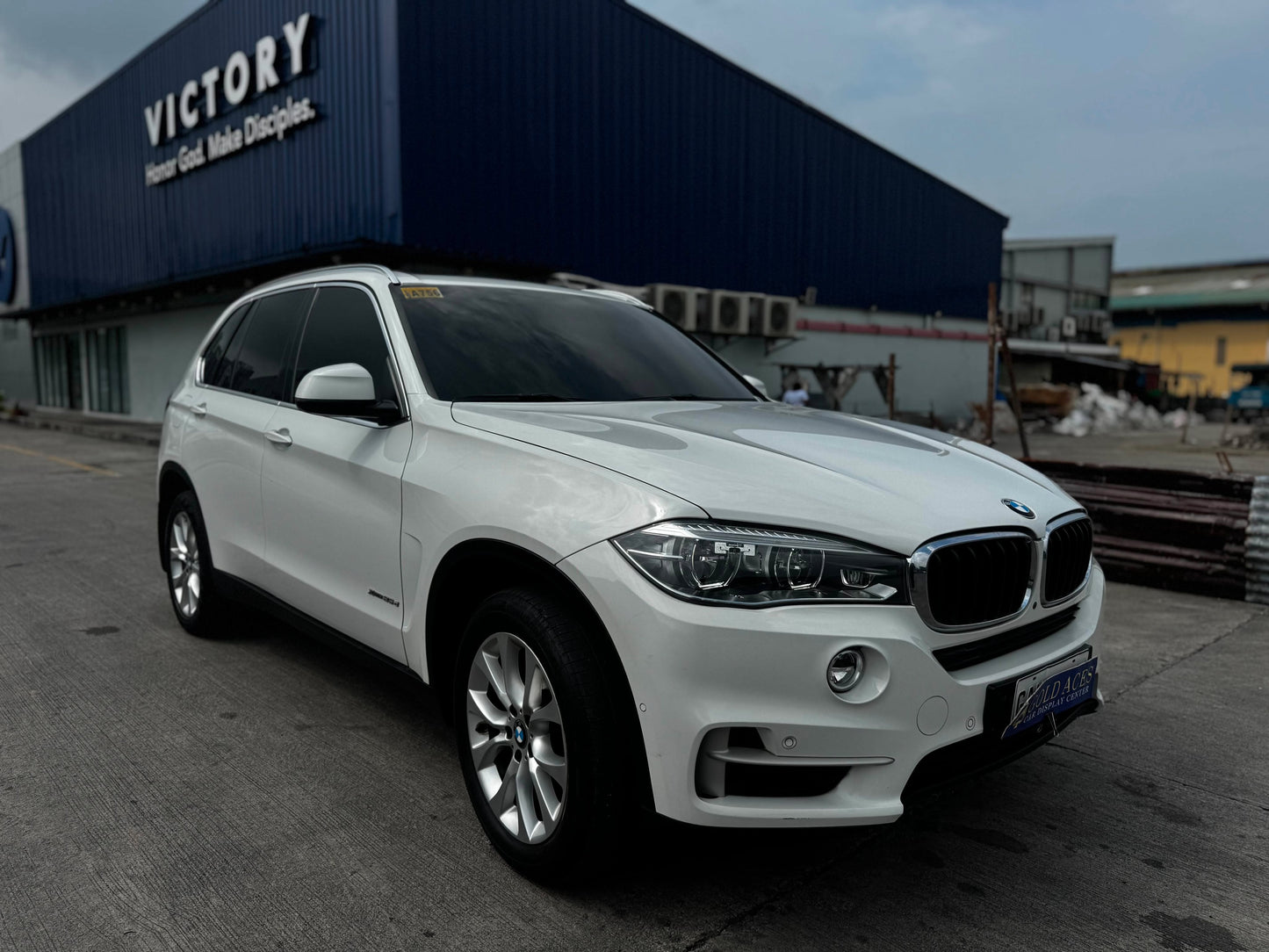 2018 BMW X5 XDRIVE 3.0D AUTOMATIC TRANSMISSION Gold Aces Car Display Center