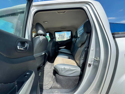 2019 NISSAN NAVARA 2.5L 4X2 EL AUTOMATIC TRANSMISSION Gold Aces Car Display Center