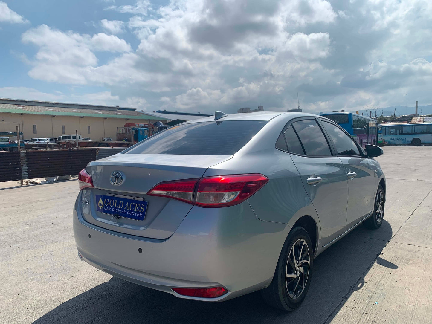 2024 TOYOTA VIOS 1.3L XLE AUTOMATIC TRANSMISSION Gold Aces Car Display Center