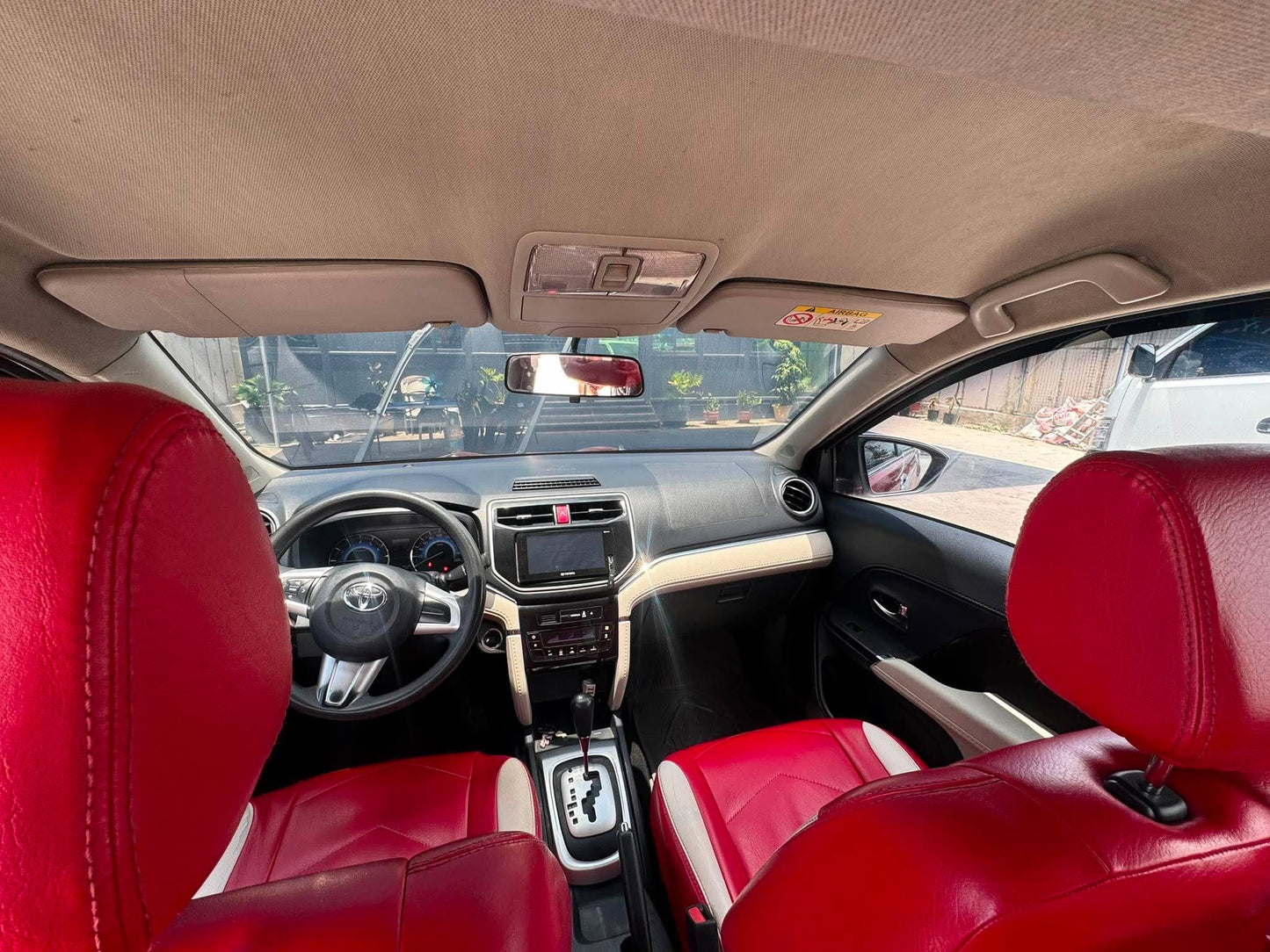 2021 TOYOTA FORTUNER 2.8L LTD 4X2 AUTOMATIC TRANSMISSION (37TKMS ONLY!) Gold Aces Car Display Center