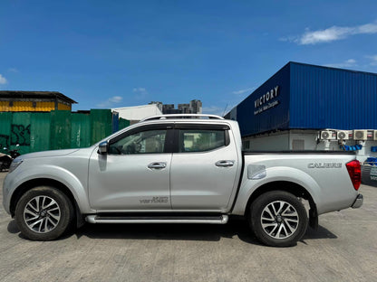 2019 NISSAN NAVARA 2.5L 4X2 EL AUTOMATIC TRANSMISSION Gold Aces Car Display Center