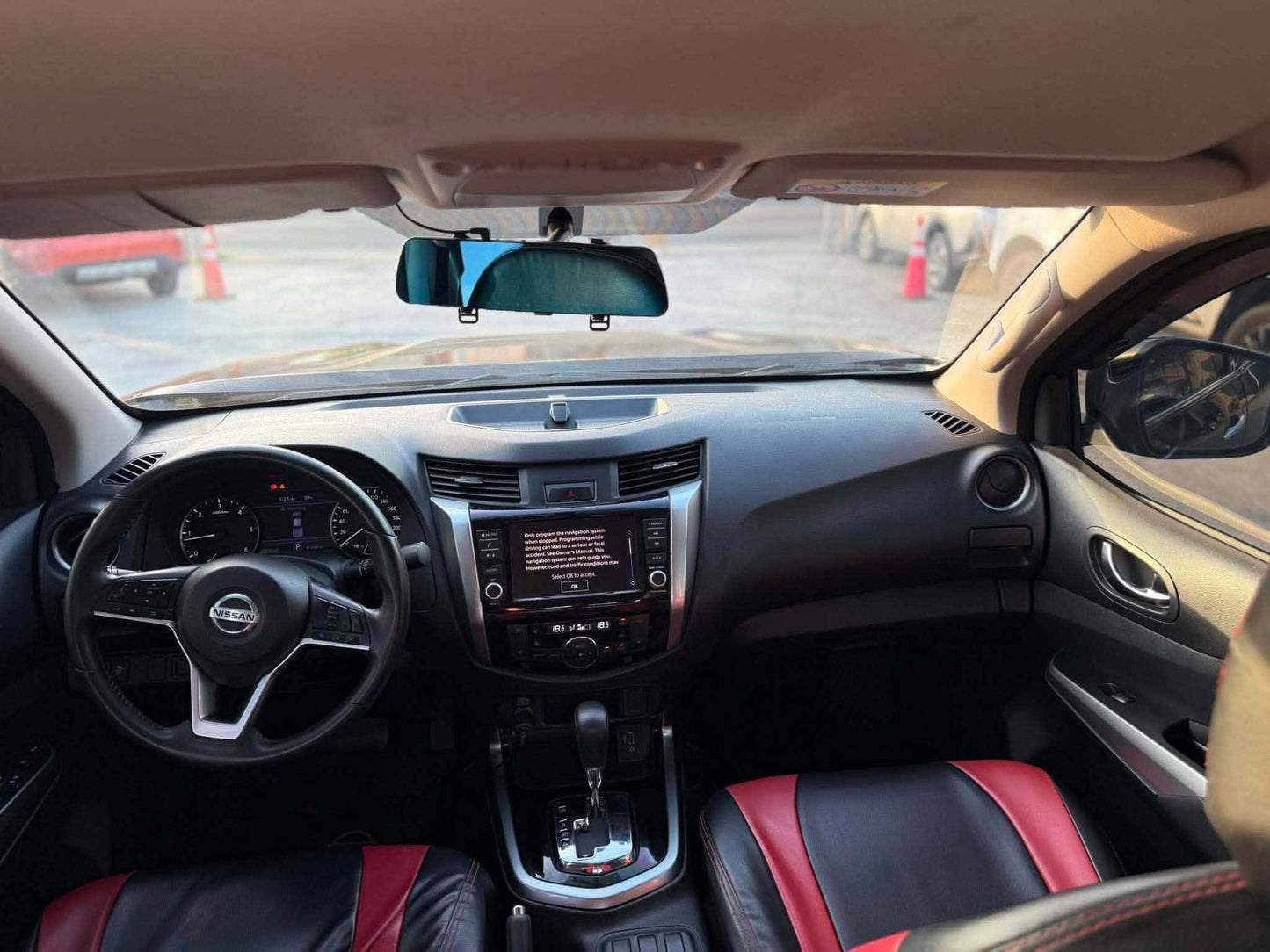2022 NISSAN NAVARA 2.5L 4X2 VE AUTOMATIC TRANSMISSION Gold Aces Car Display Center