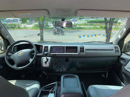 2013 TOYOTA HIACE SUPER GRANDIA 2.8L DSL AUTOMATIC TRANSMISSION Gold Aces Car Display Center