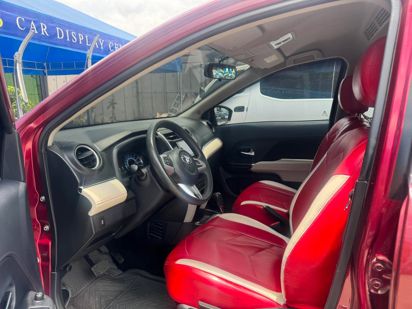 2021 TOYOTA FORTUNER 2.8L LTD 4X2 AUTOMATIC TRANSMISSION (37TKMS ONLY!) Gold Aces Car Display Center
