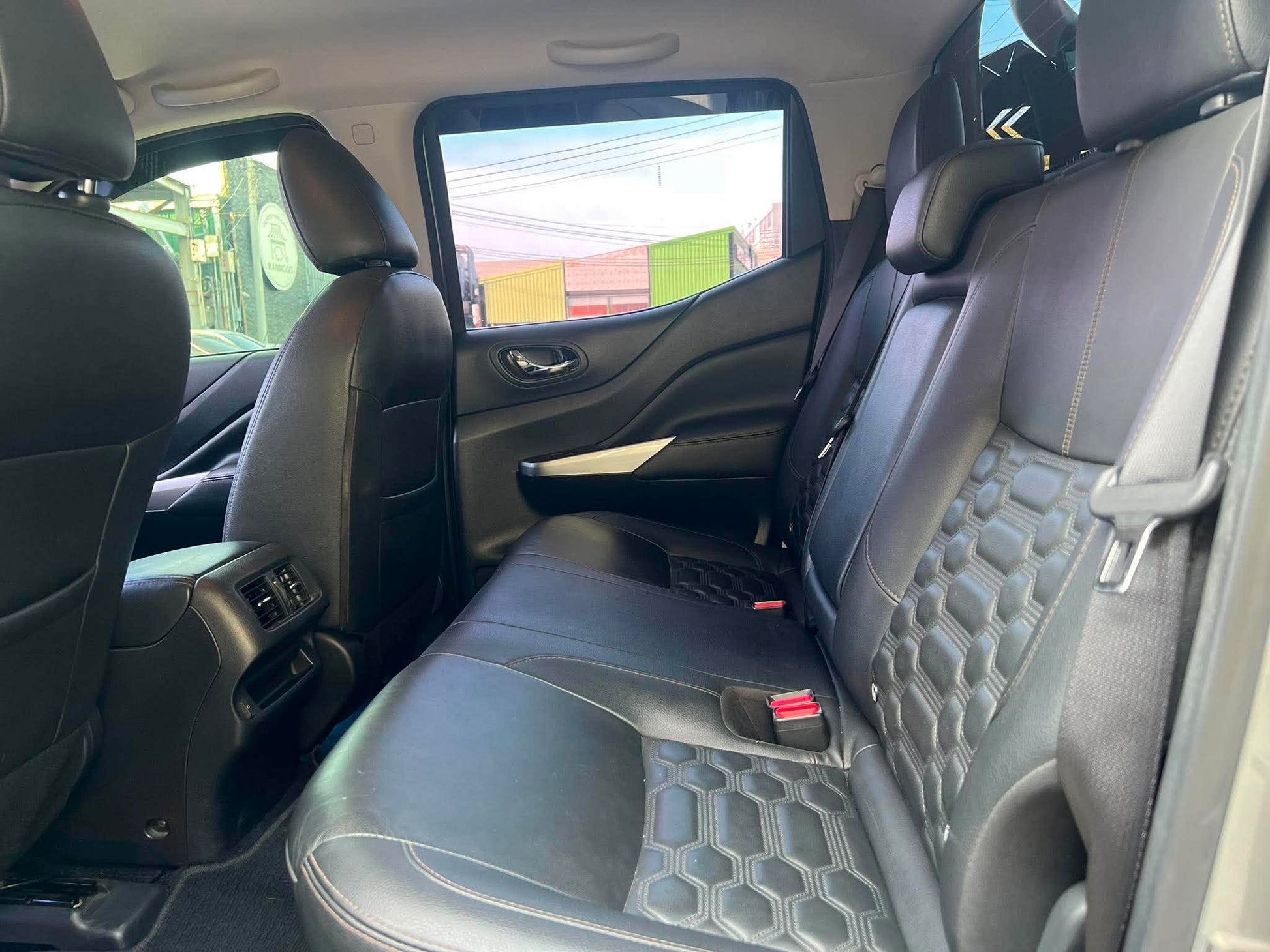 2021 NISSAN NAVARA VL 2.5L 4X2 AUTOMATIC TRANSMISSION NISSAN