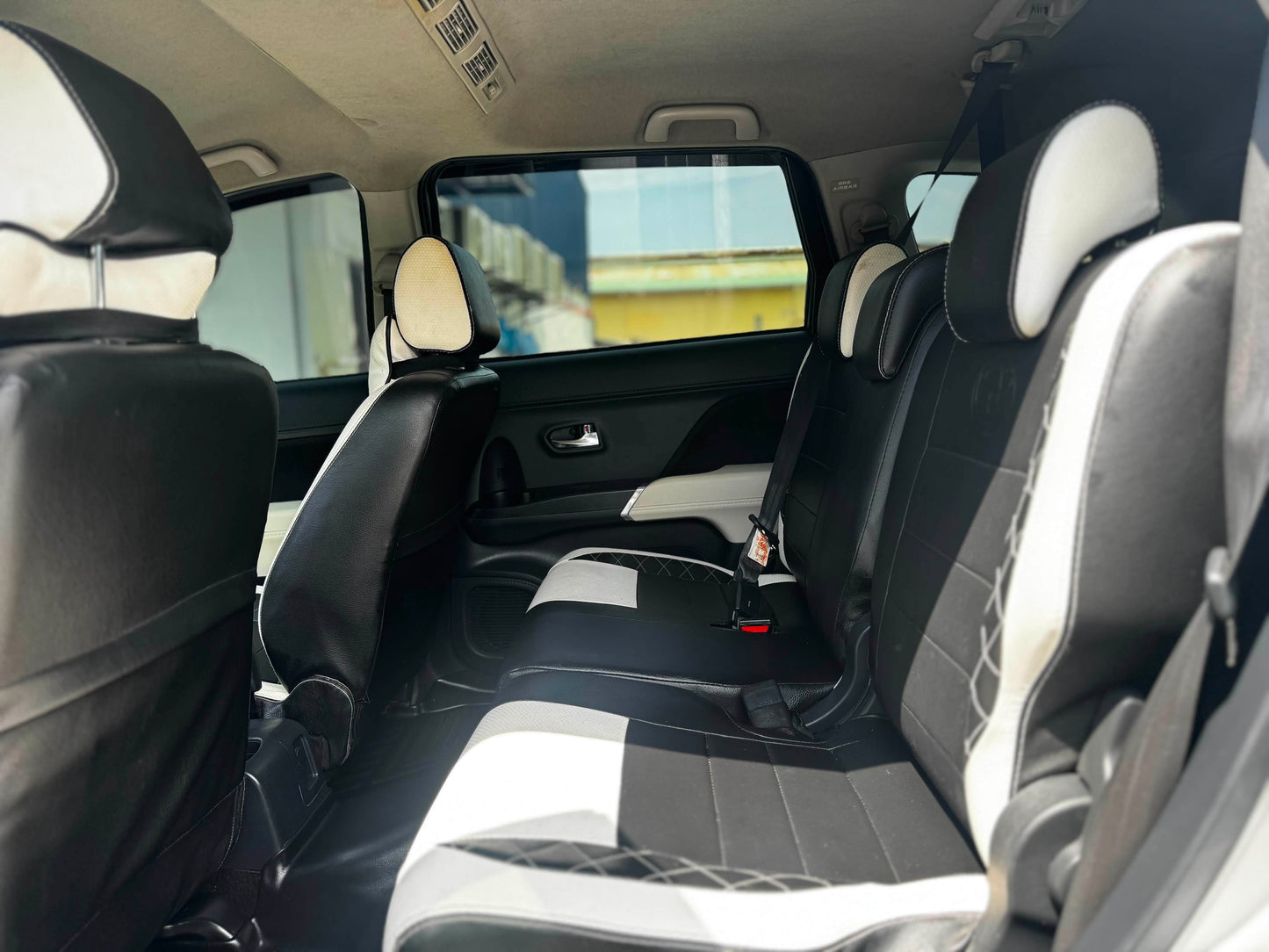 2018 TOYOTA RUSH 1.5L E AUTOMATIC TRANSMISSION Gold Aces Car Display Center