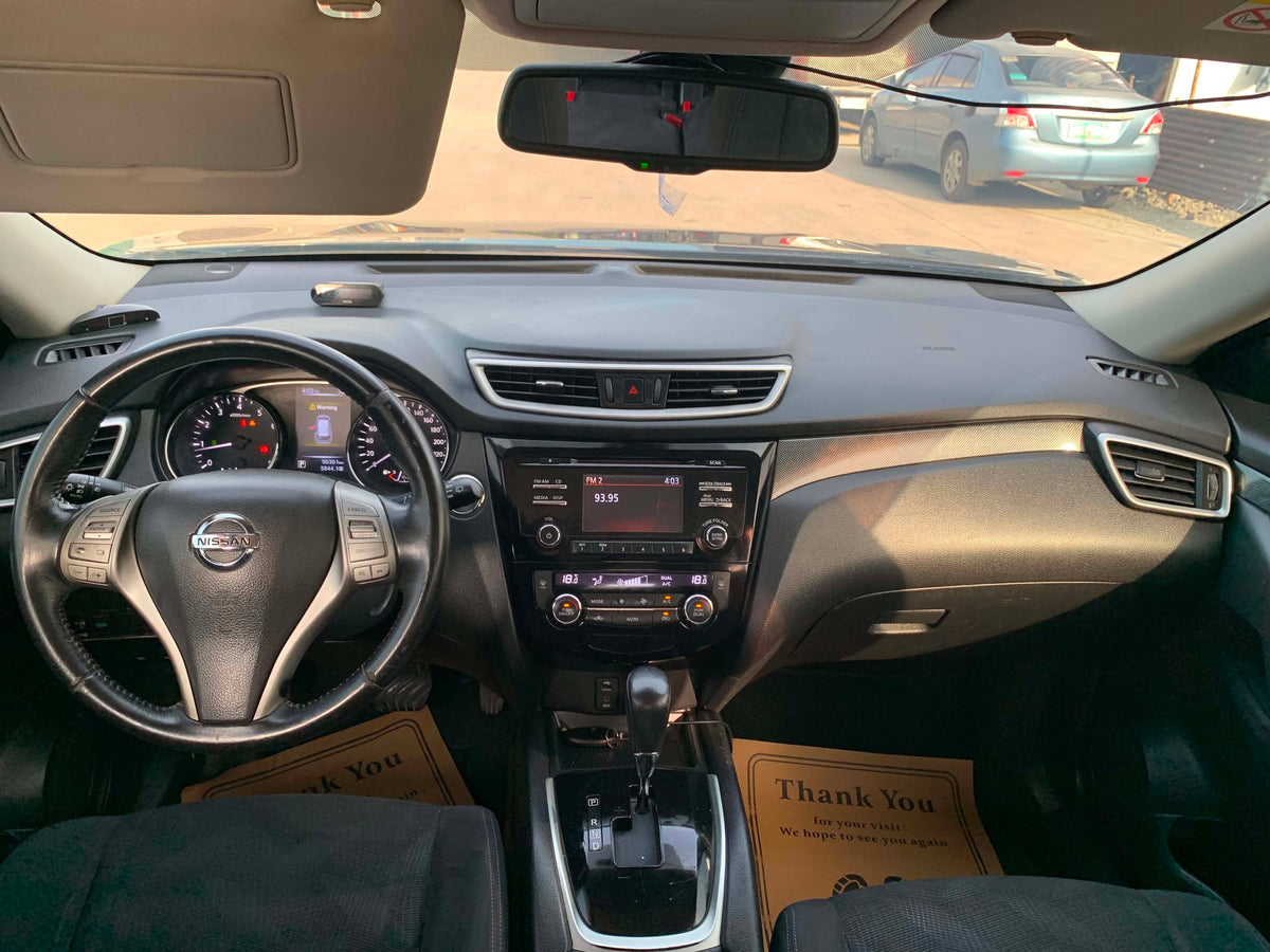 2018 NISSAN X-TRAIL 4X4 2.0L AUTOMATIC TRANSMISSION Gold Aces Car Display Center