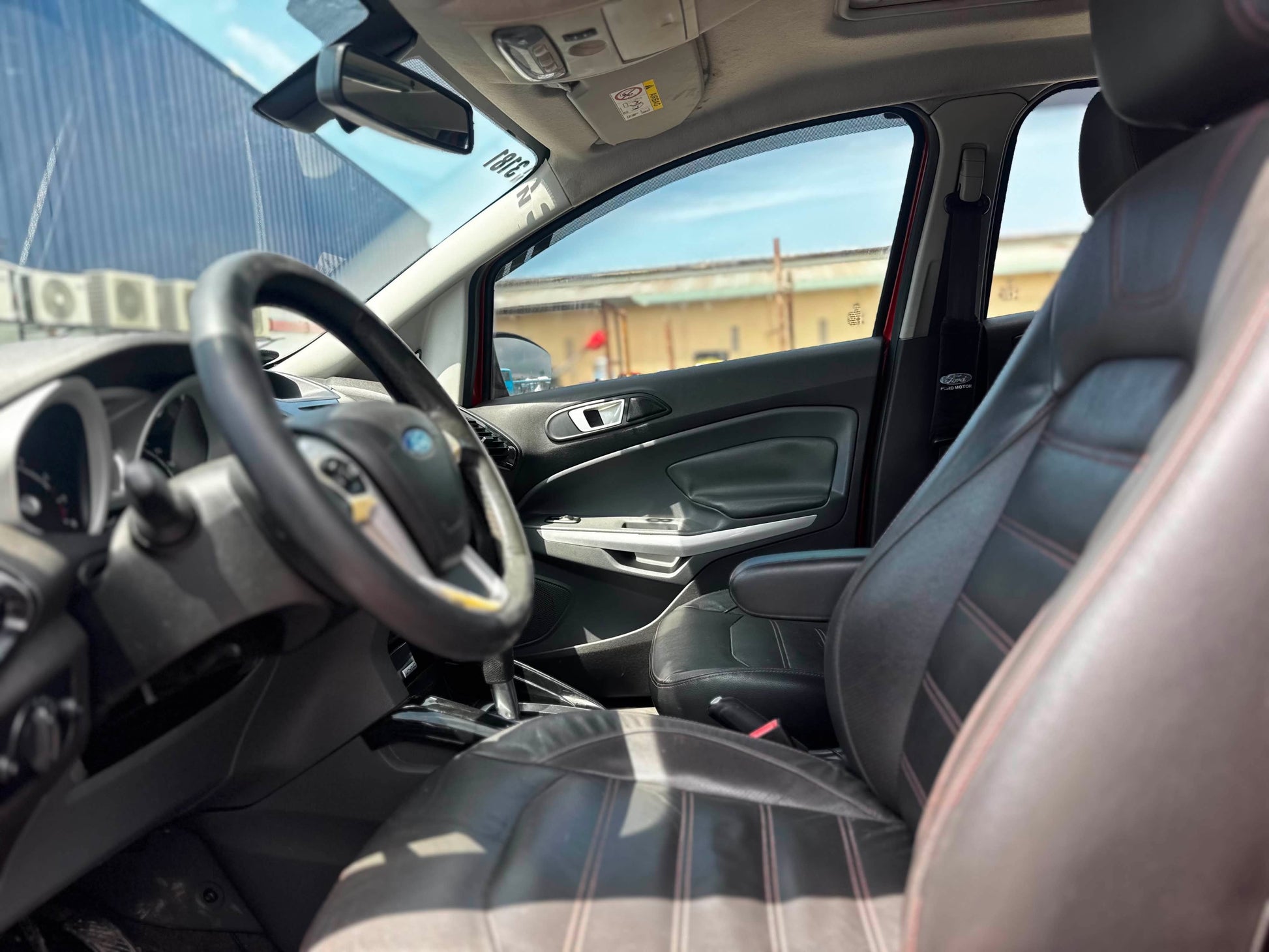 2017 FORD ECOSPORT TITANIUM 1.5L AUTOMATIC TRANSMISSION Gold Aces Car Display Center