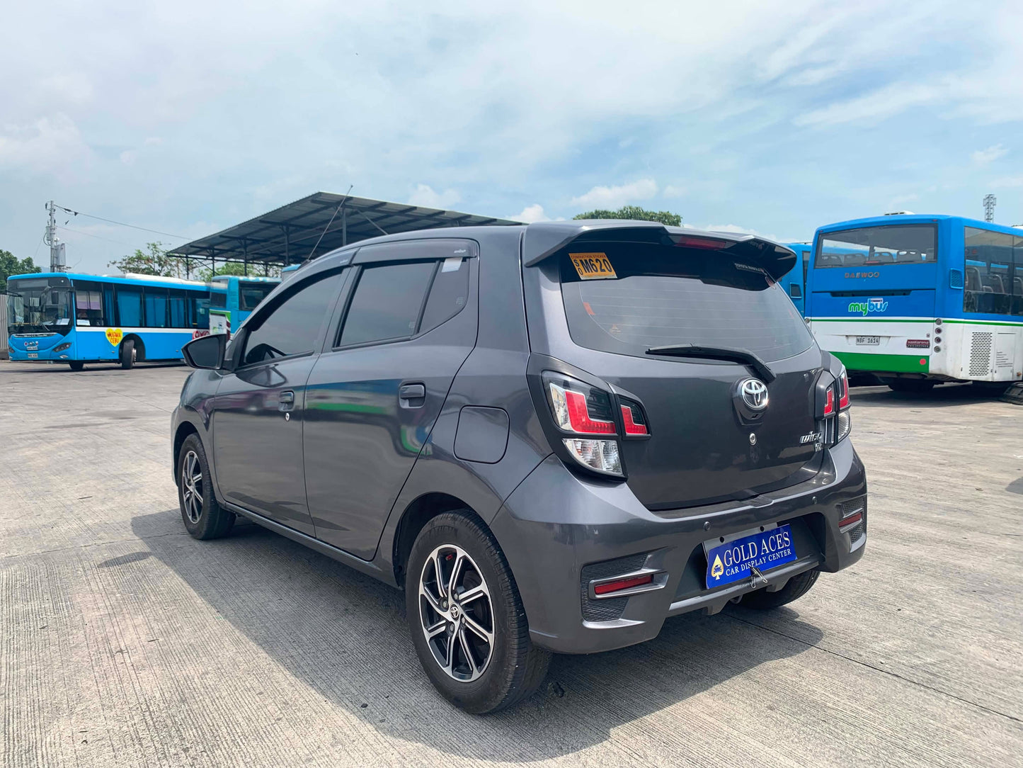 2021 TOYOTA WIGO G 1.0L AUTOMATIC TRANSMISSION Gold Aces Car Display Center