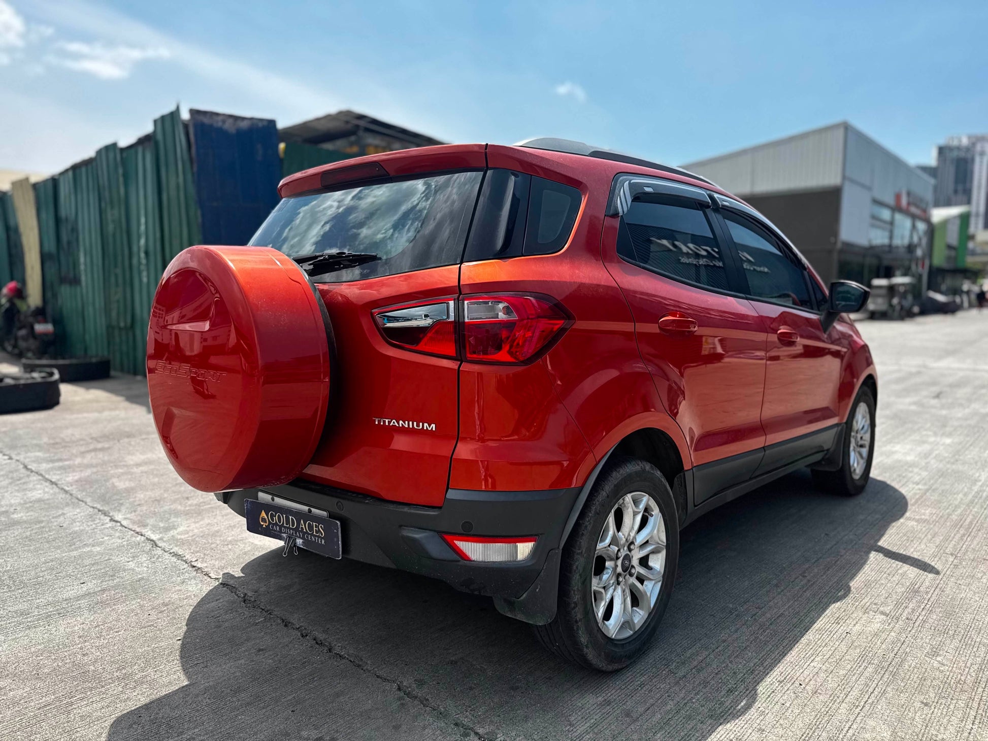 2017 FORD ECOSPORT TITANIUM 1.5L AUTOMATIC TRANSMISSION Gold Aces Car Display Center