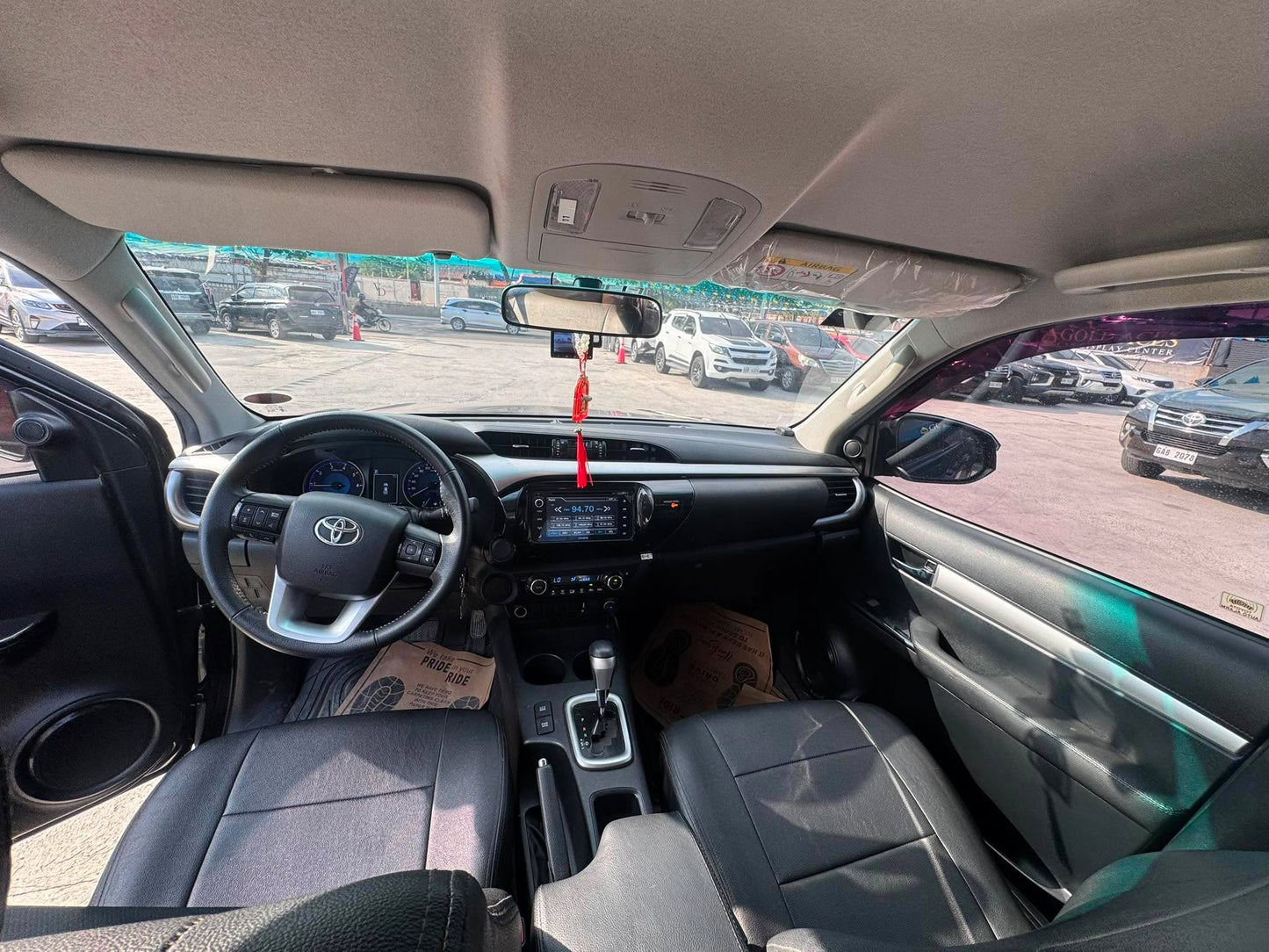 2019 TOYOTA HILUX G 2.4L AUTOMATIC TRANSMISSION &nbsp;(17TKMS ONLY!) Gold Aces Car Display Center