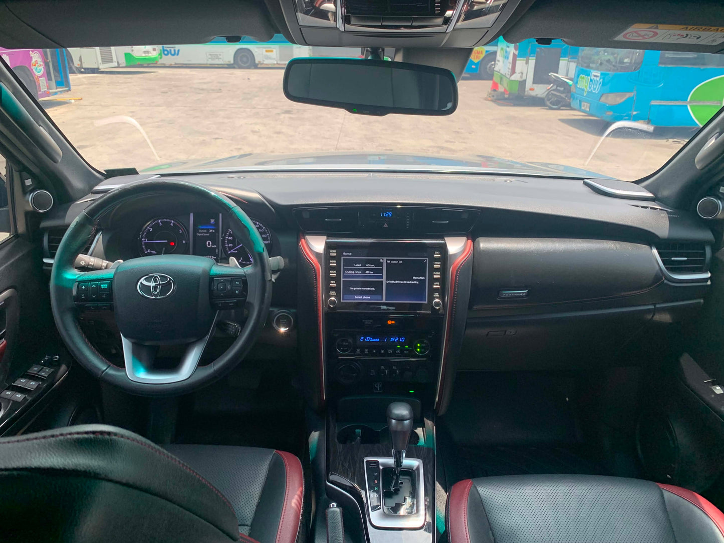2022 TOYOTA FORTUNER 2.8L LTD 4X4 AUTOMATIC TRANSMISSION (14T KMS ONLY!) Gold Aces Car Display Center