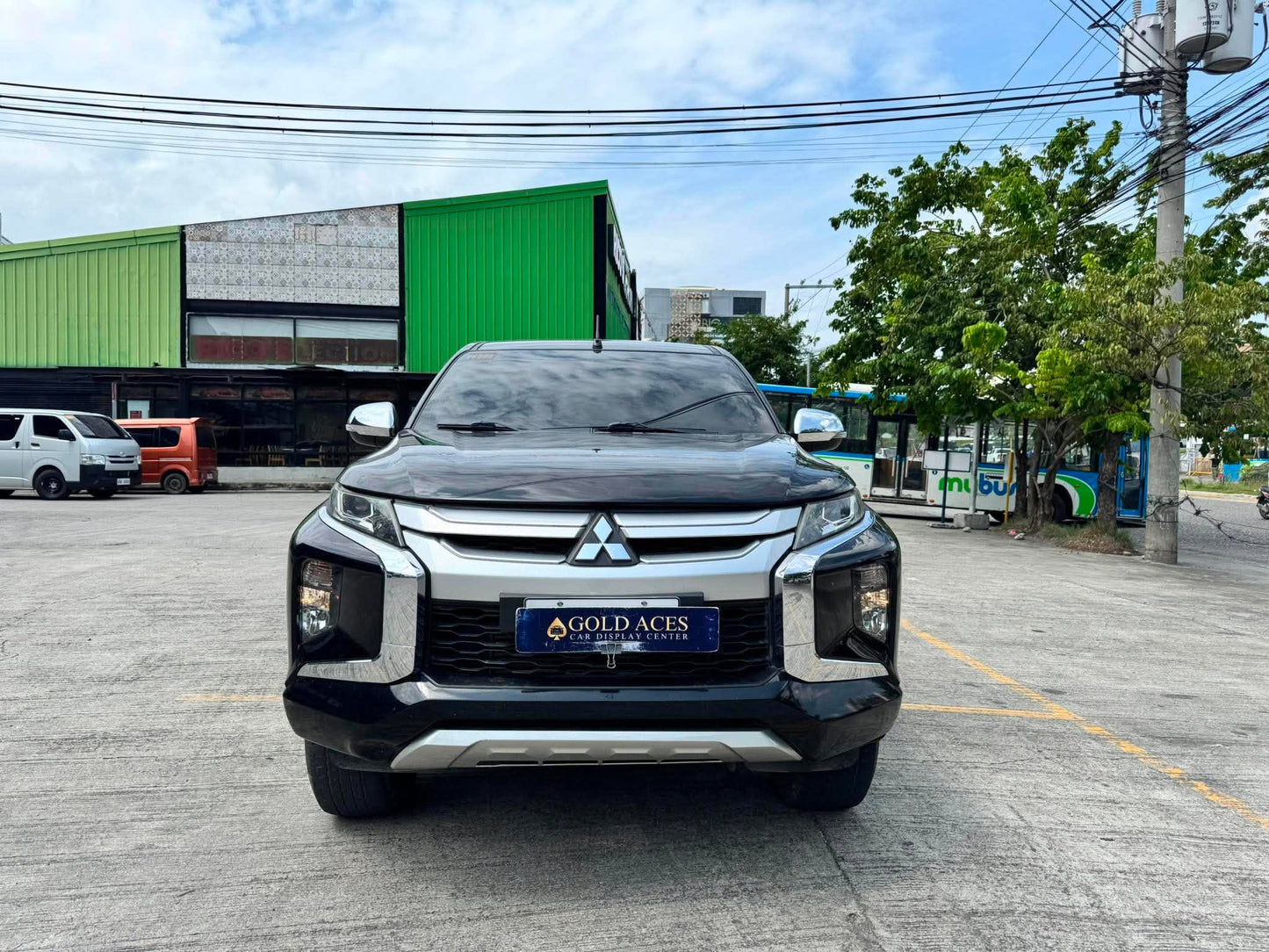 2021 MITSUBISHI STRADA GLS 2.4L AUTOMATIC TRANSMISSION Gold Aces Car Display Center