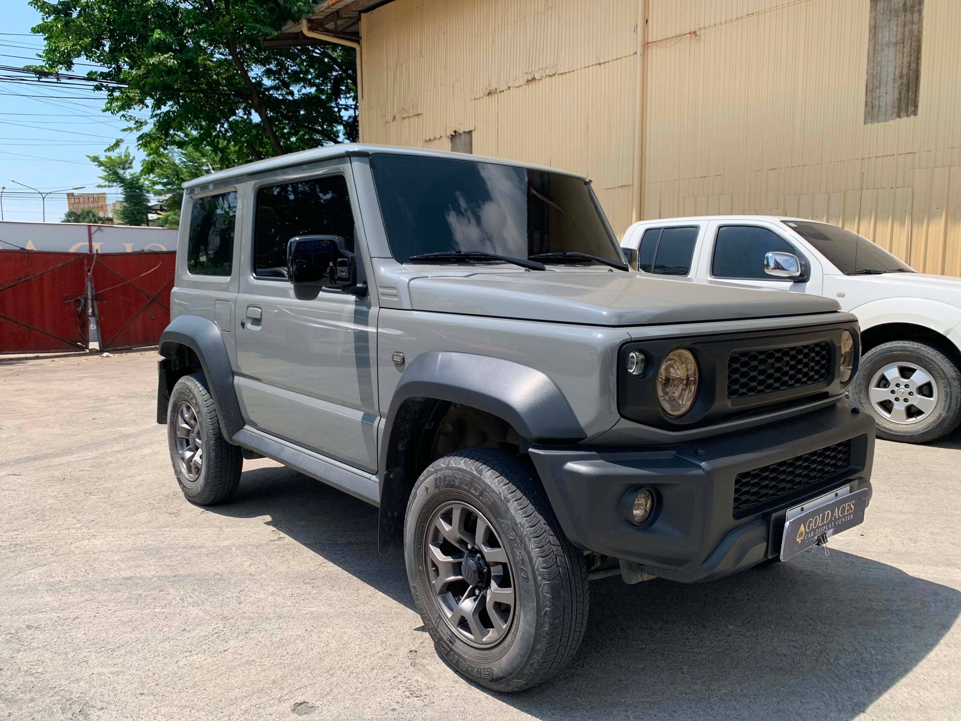 2021 SUZUKI JIMNY 1.5L GLX 3DR AUTOMATIC TRANSMISSION Gold Aces Car Display Center