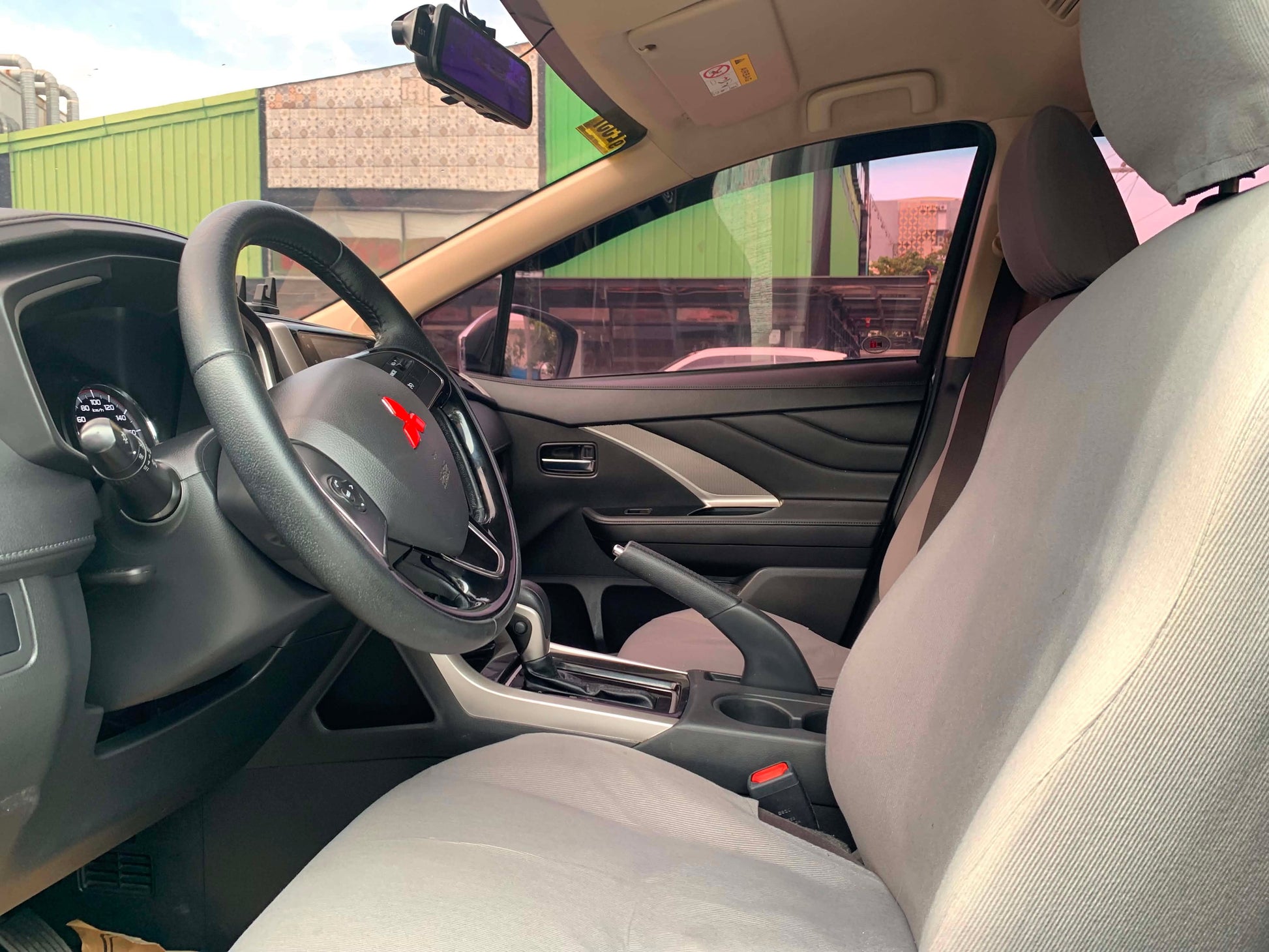 2021 MITSUBISHI XPANDER 1.5L GLS AUTOMATIC TRANSMISSION (65TKMS ONLY!) Gold Aces Car Display Center