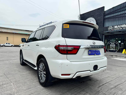 2023 NISSAN PATROL ROYALE 4X4 V8 5.6L AUTOMATIC TRANSMISSION (17TKMS ONLY!) Gold Aces Car Display Center