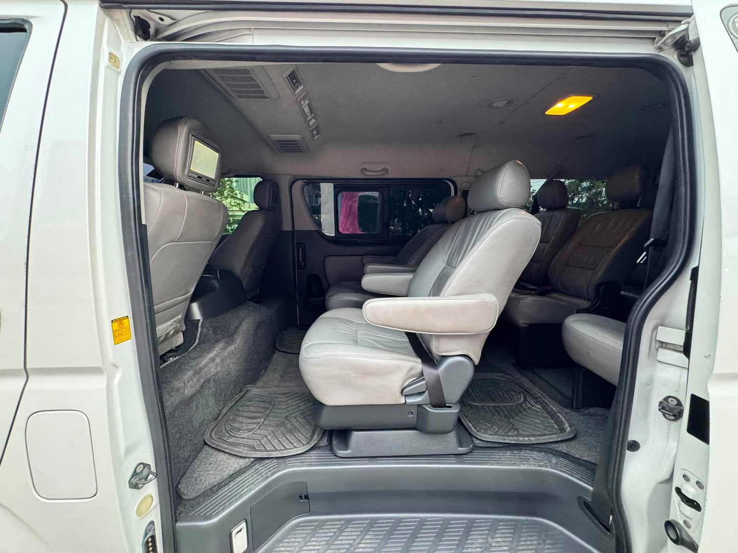 2014 TOYOTA HIACE SUPER GRANDIA 2.8L DSL AUTOMATIC TRANSMISSION (40TKMS ONLY!) TOYOTA