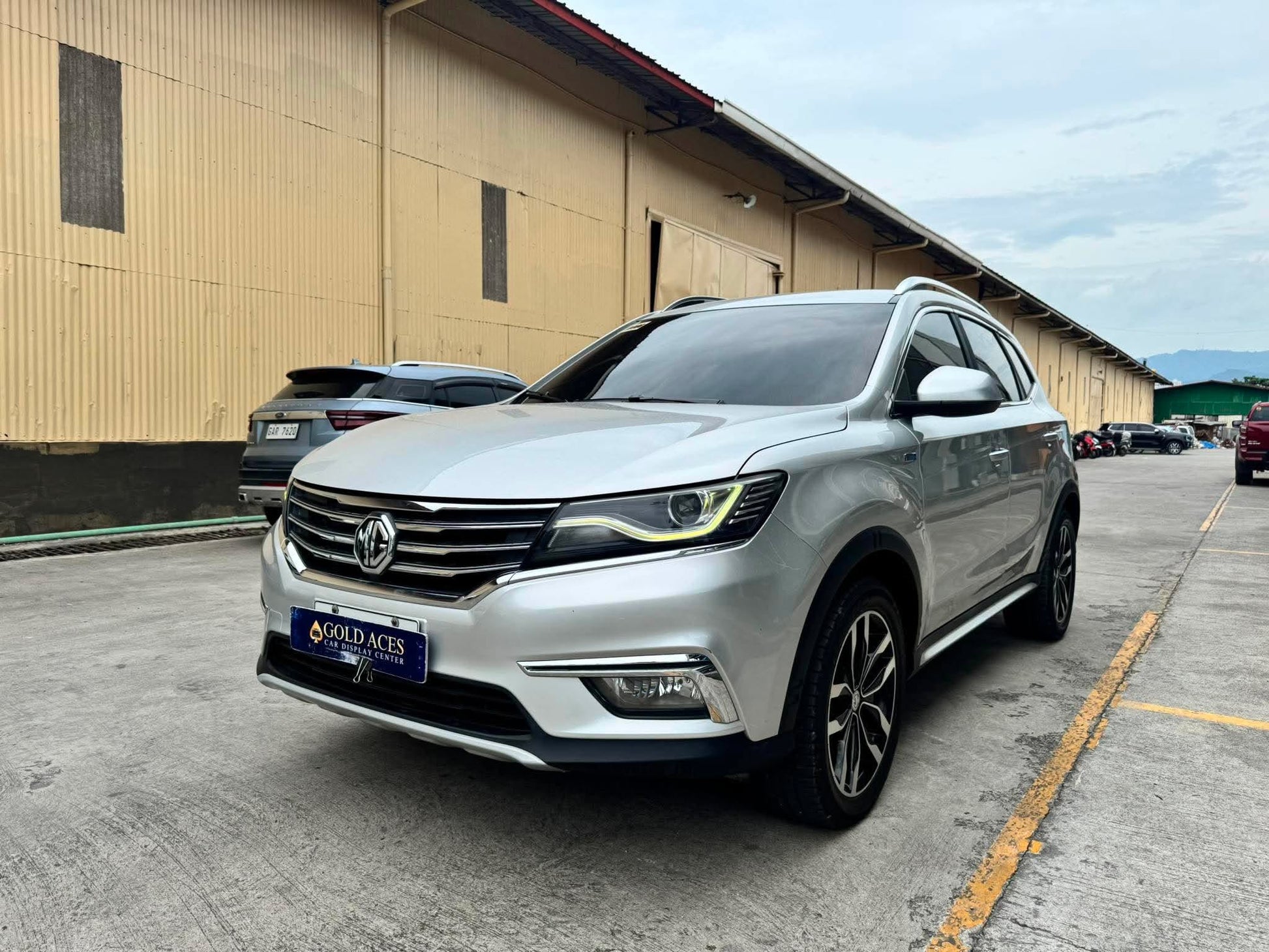 2019 MG RX5 STYLE 1.5L AUTOMATIC TRANSMISSION Gold Aces Car Display Center
