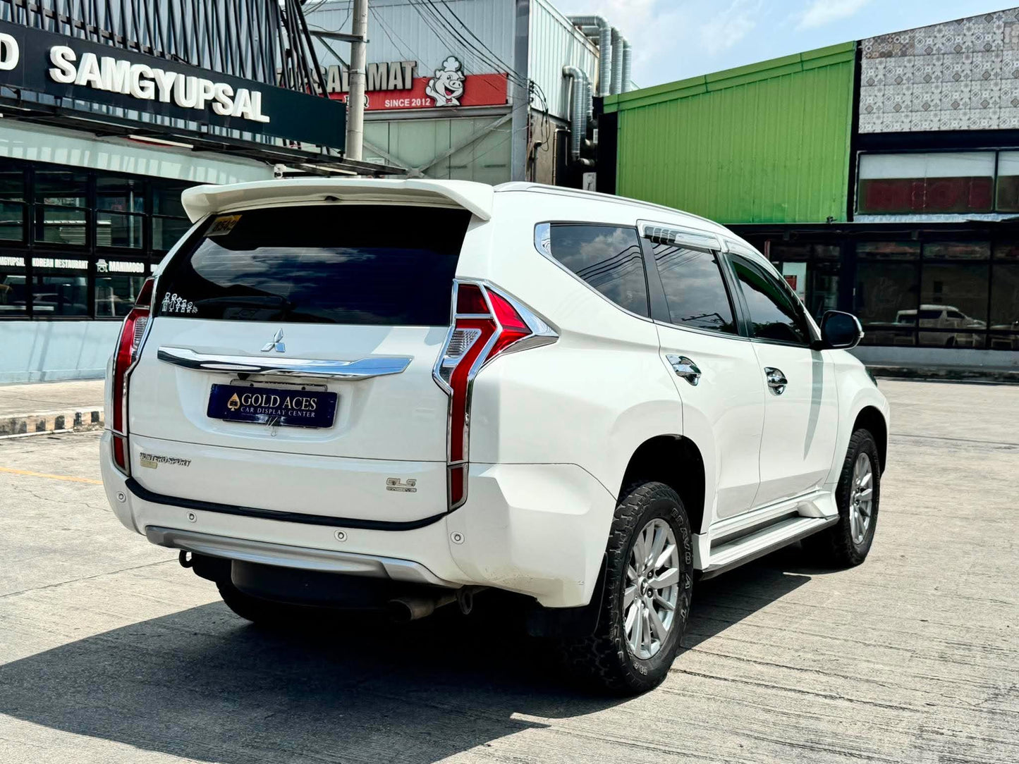 2016 MITSUBISHI MONTERO SPORTS PREMIUM GLS 2.4L DSL AUTOMATIC TRANSMISSION Gold Aces Car Display Center