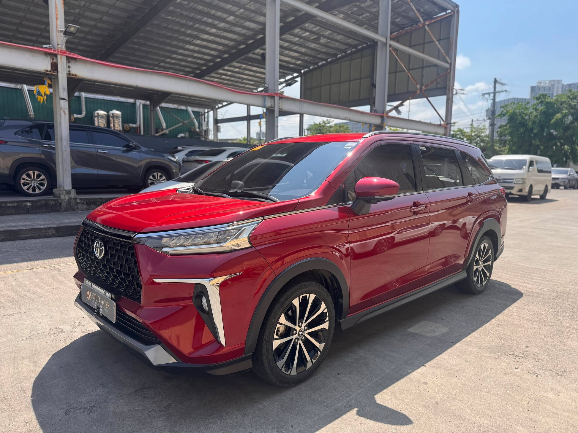 2023 TOYOTA VELOZ 1.5L V AUTOMATIC TRANSMISSION Gold Aces Car Display Center