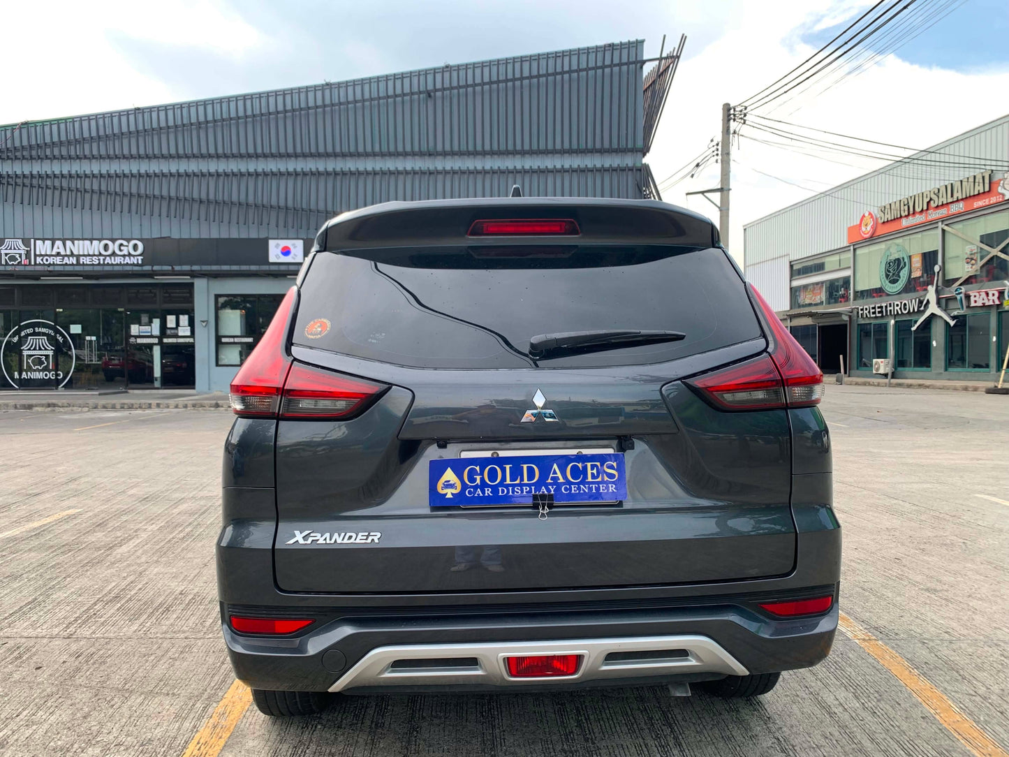 2021 MITSUBISHI XPANDER 1.5L GLS AUTOMATIC TRANSMISSION (65TKMS ONLY!) Gold Aces Car Display Center