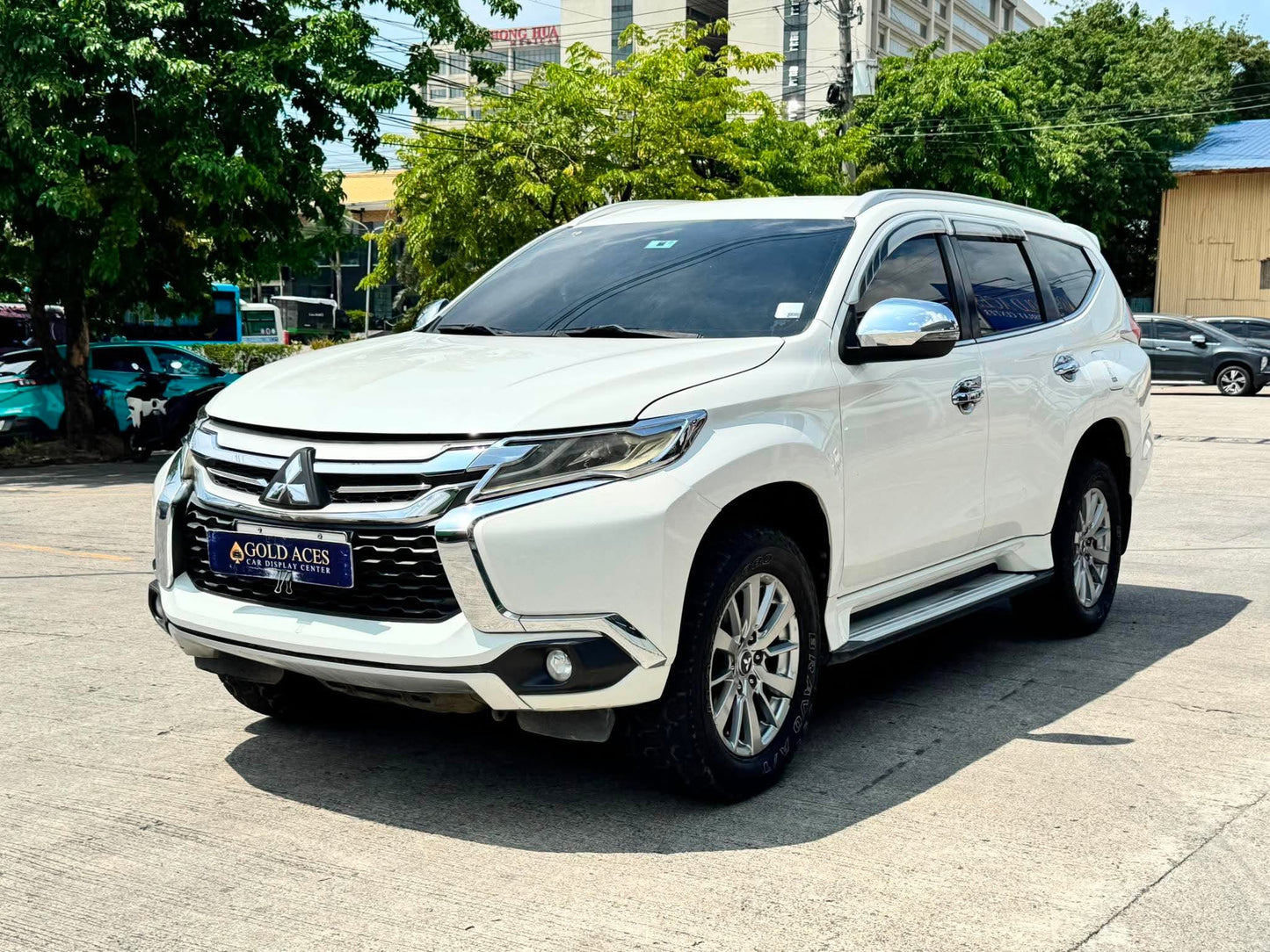 2016 MITSUBISHI MONTERO SPORTS PREMIUM GLS 2.4L DSL AUTOMATIC TRANSMISSION Gold Aces Car Display Center