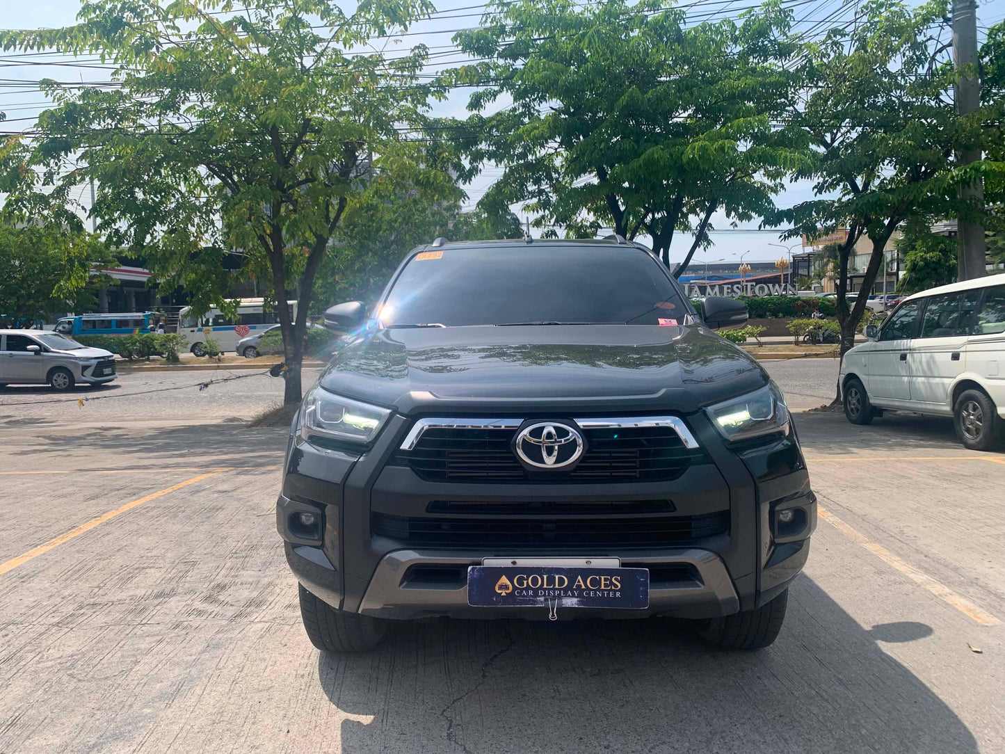2021 TOYOTA HILUX CONQUEST V 2.4L AUTOMATIC TRANSMISSION (25TKMS ONLY!) Gold Aces Car Display Center