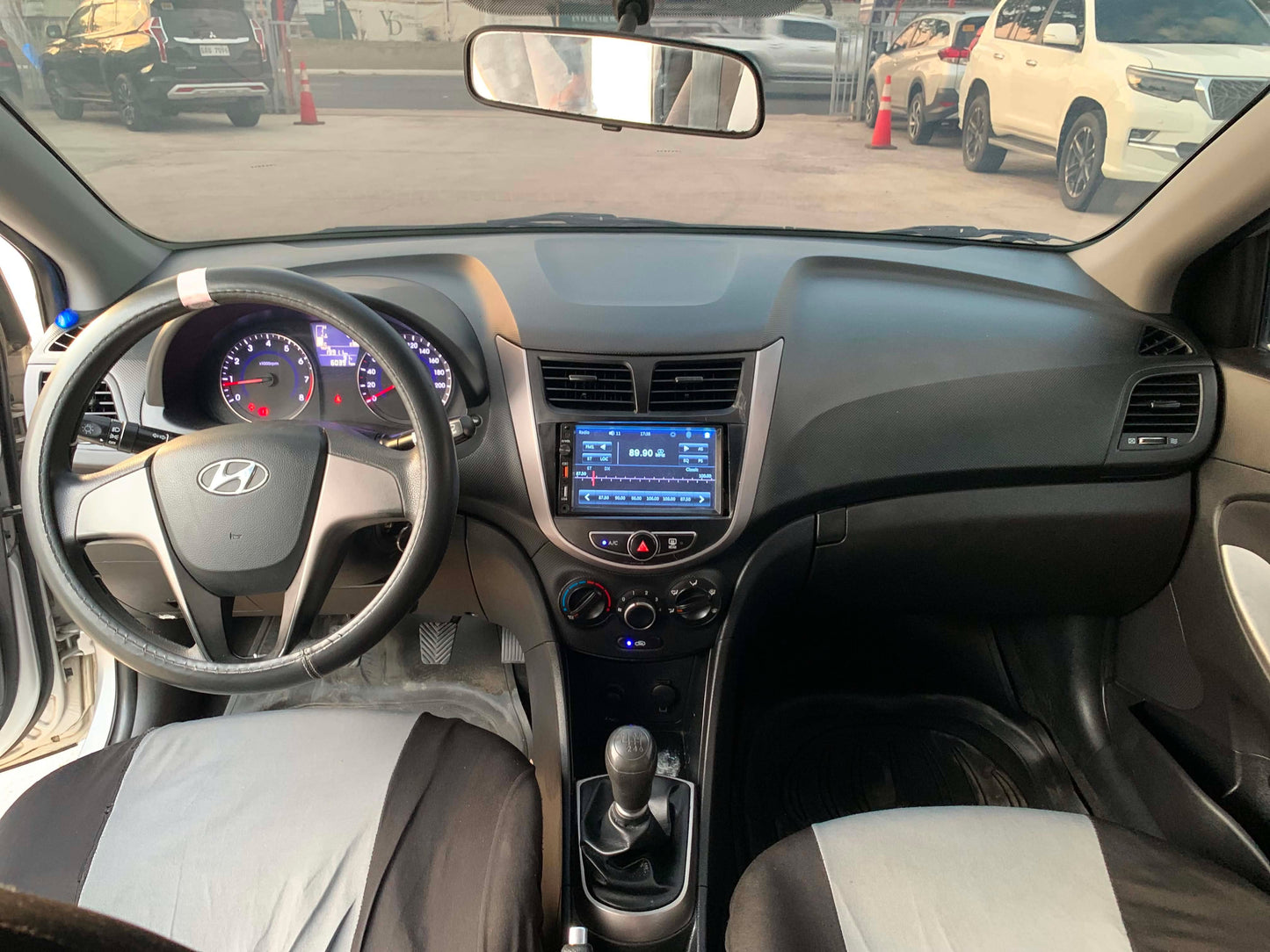 2016 HYUNDAI ACCENT 1.4L GL MANUAL TRANSMISSION (61TKMS ONLY!) Gold Aces Car Display Center