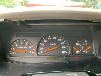 2002 ISUZU CROSSWIND 2.5L DSL MANUAL TRANSMISSION Gold Aces Car Display Center