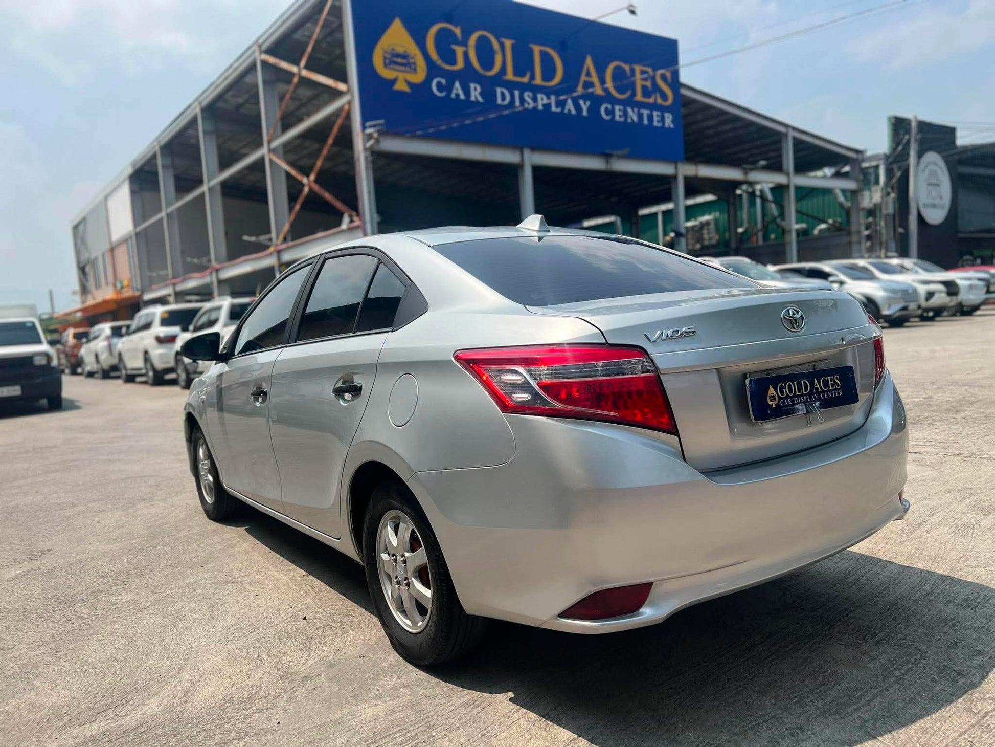 2015 TOYOTA VIOS 1.3L J MANUAL TRANSMISSION Gold Aces Car Display Center