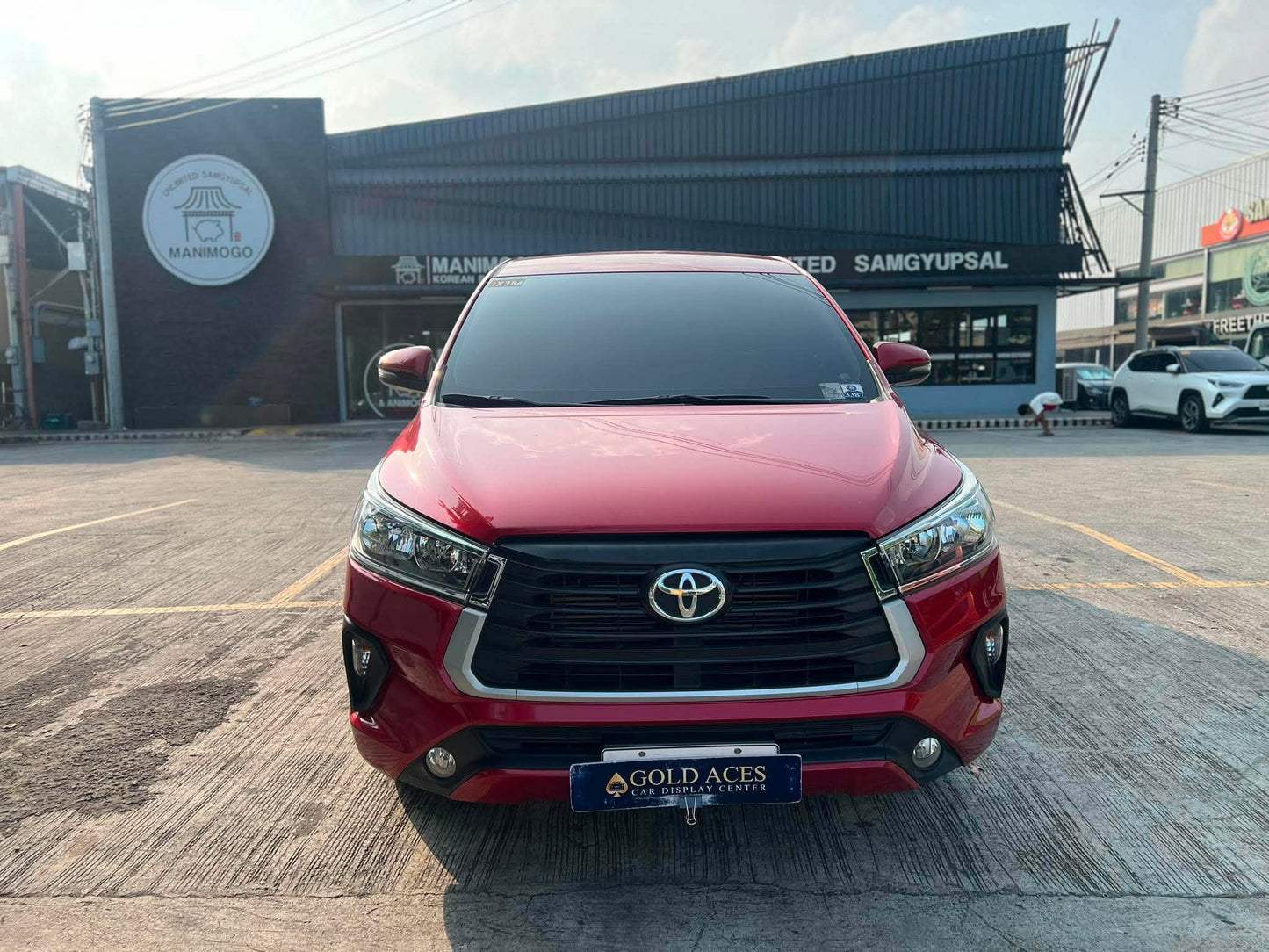 2022 TOYOTA INNOVA 2.8L E DIESEL AUTOMATIC TRANSMISSION Gold Aces Car Display Center