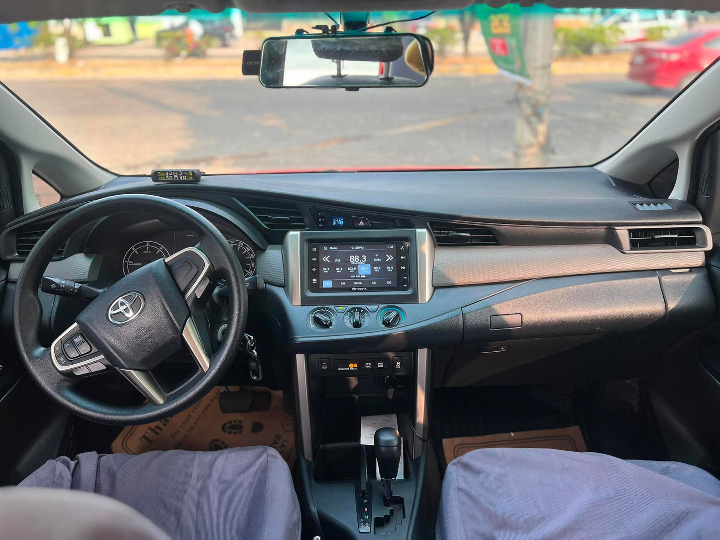 2022 TOYOTA INNOVA 2.8L E DIESEL AUTOMATIC TRANSMISSION Gold Aces Car Display Center