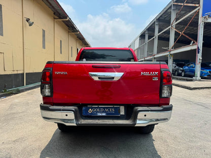 2017 TOYOTA HILUX 2.4L G 4X2 MANUAL TRANSMISSION Gold Aces Car Display Center