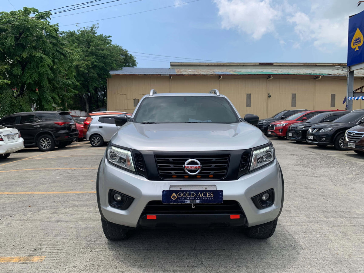 2019 NISSAN NAVARA VL 2.5L 4X4 AUTOMATIC TRANSMISSION Gold Aces Car Display Center