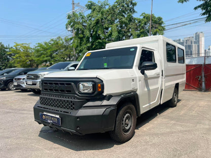 2026 TOYOTA HILUX TAMARAW 2.4 GL FX AUTOMATIC TRANSMISSION Gold Aces Car Display Center