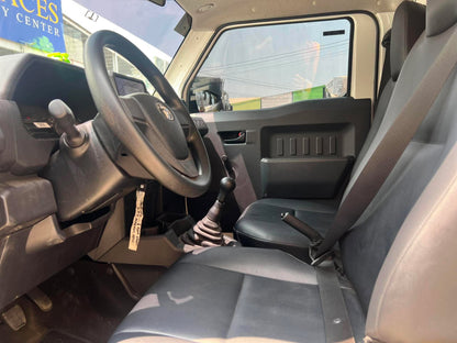 2026 TOYOTA HILUX TAMARAW 2.4 GL FX AUTOMATIC TRANSMISSION Gold Aces Car Display Center