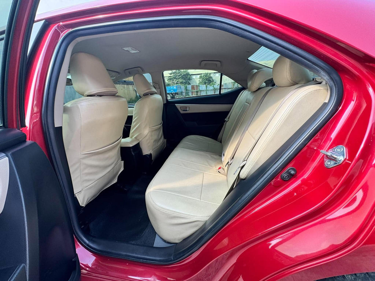 2015 TOYOTA ALTIS V 1.6L AUTOMATIC TRANSMISSION (16TKMS ONLY!) Gold Aces Car Display Center