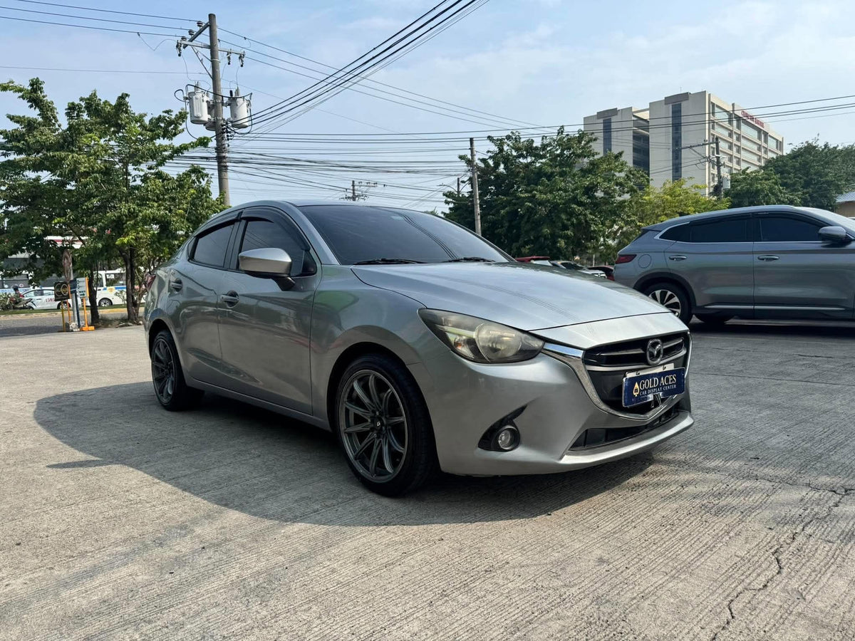 2017 MAZDA 2 1.5L SEDAN AUTOMATIC TRANSMISSION Gold Aces Car Display Center