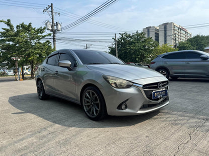 2017 MAZDA 2 1.5L SEDAN AUTOMATIC TRANSMISSION Gold Aces Car Display Center