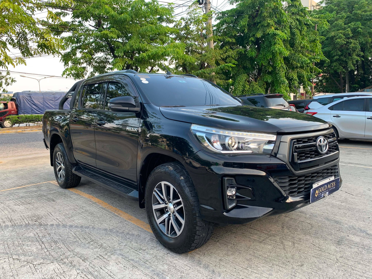 2018 TOYOTA HILUX CONQUEST G 2.4L 4X2 AUTOMATIC TRANSMISSION Gold Aces Car Display Center