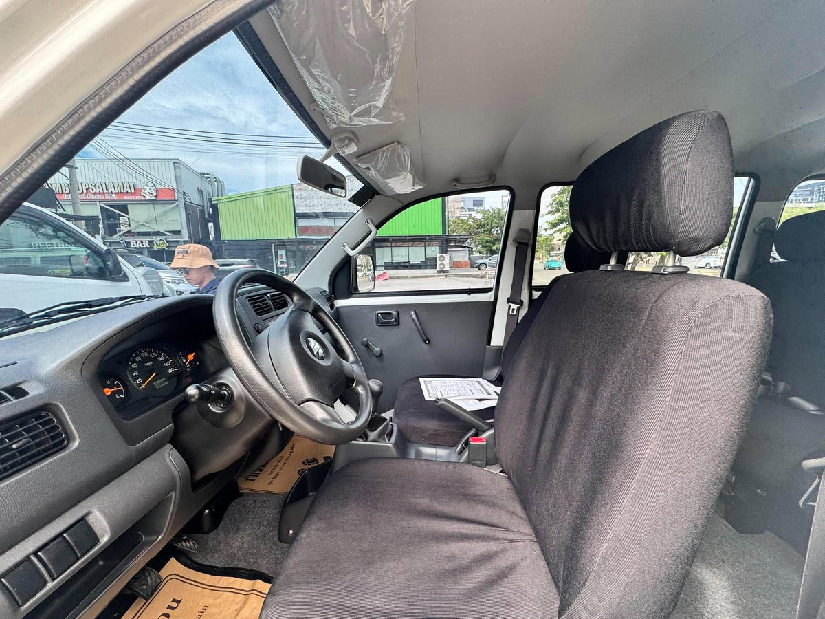 2025 SUZUKI APV 1.6L GA MANUAL TRANSMISSION (1TKMS ONLY!) Gold Aces Car Display Center