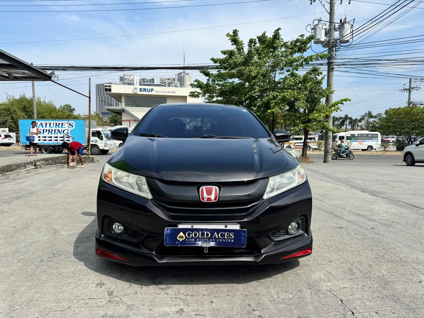 2017 HONDA CITY 1.5L VX AUTOMATIC TRANSMISSION Gold Aces Car Display Center