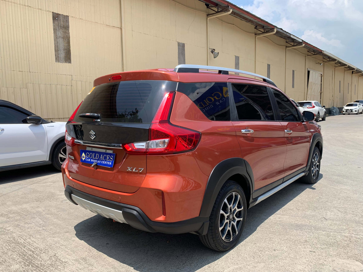 2023 SUZUKI XL7 1.5L GLX AUTOMATIC TRANSMISSION (5TKMS ONLY!) Gold Aces Car Display Center