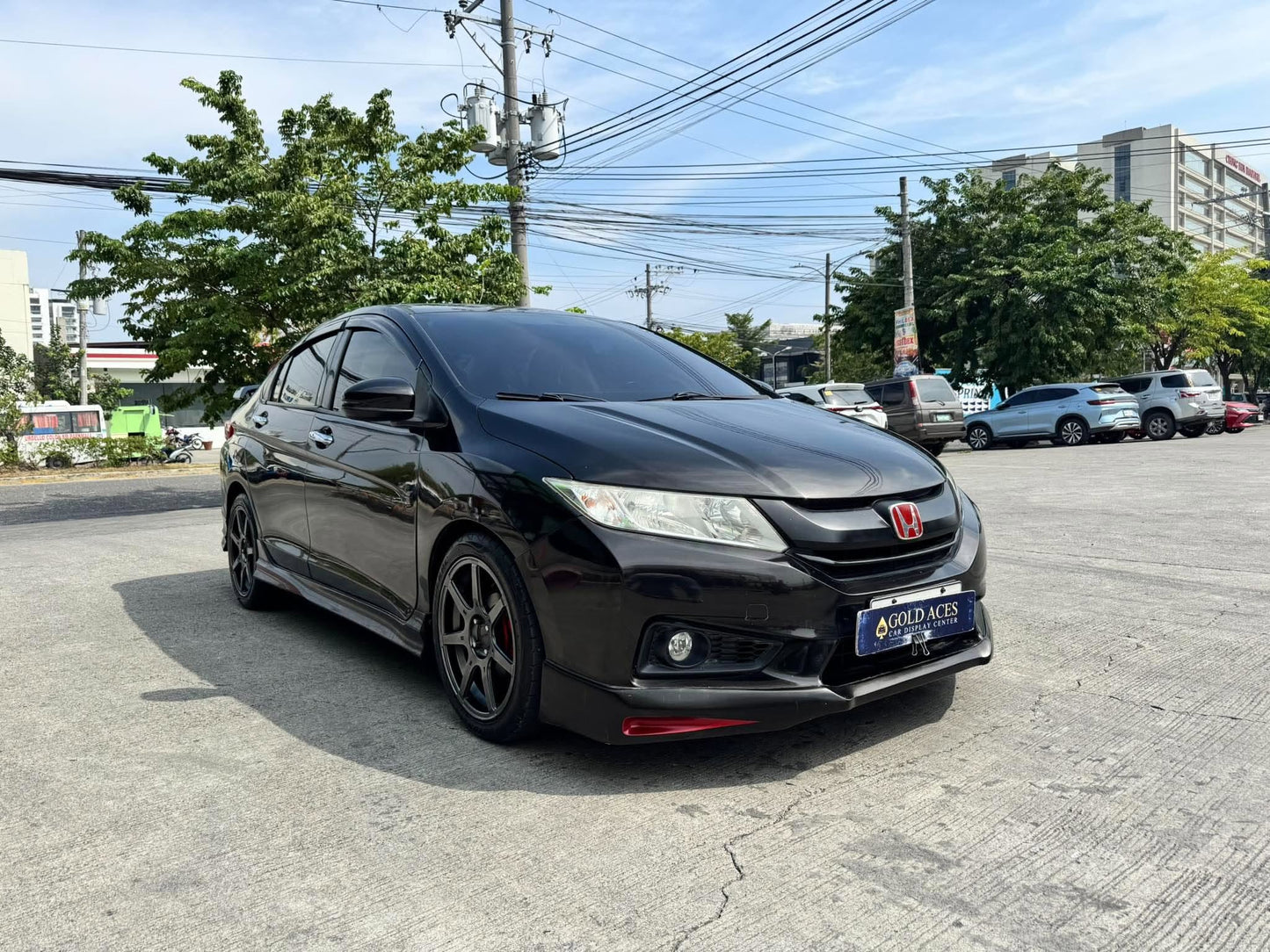 2017 HONDA CITY 1.5L VX AUTOMATIC TRANSMISSION Gold Aces Car Display Center