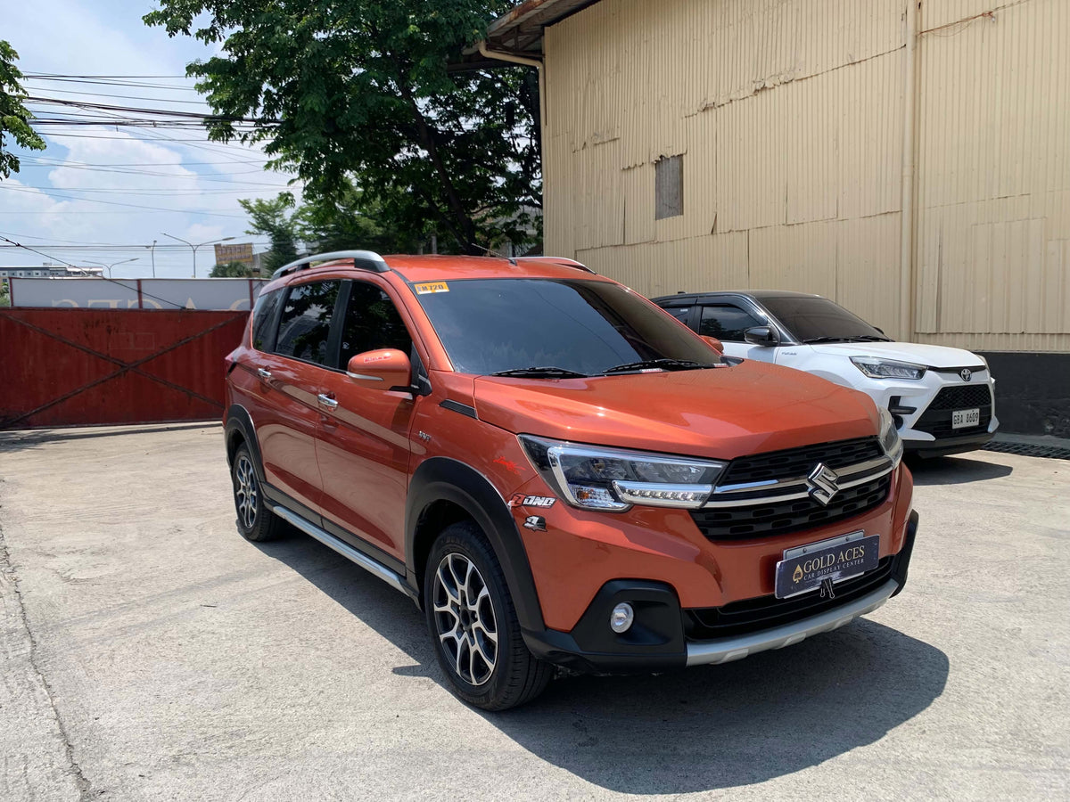 2023 SUZUKI XL7 1.5L GLX AUTOMATIC TRANSMISSION (5TKMS ONLY!) Gold Aces Car Display Center